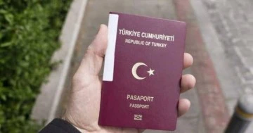 تركيا تلغي الجنسية لـ687 شخصًا وتوقف 72 مشتبهًا في قضية تجنيس غير قانوني