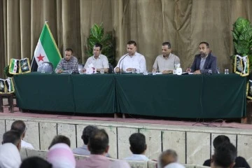 مدير التربية الاستاذ انس قاسم يعقد اجتماعا مع مندوبي التربية 