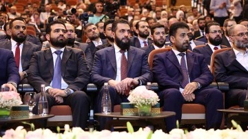 الرئيس احمد الشرع ووزير الداخلية يشارك فعاليات الحملة الوطنية لمكافحة المخدرات 