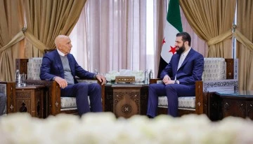 االسيد الرئيس احمد الشرع يستقبل المبعوث الأمريكي