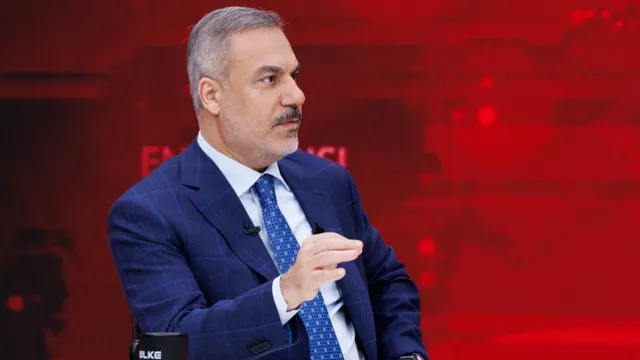 هاكان فيدان: "قسد" تستقوي بإسرائيل وسوريا تمثل عمقًا استراتيجيًا لتركيا