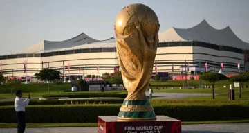 قطر تحظر بيع المشروبات الكحولية في ملاعب كأس العالم