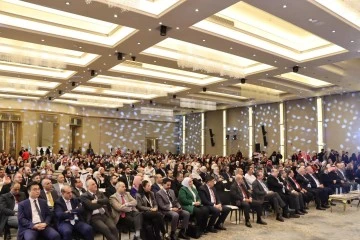 افتتاح فعاليات اولمبياد الجامعات العالمي للغة الإنجليزية 