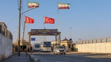 الهيئة العامة للمنافذ تعتمد آلية جديدة لعبور السوريين المغتربين عبر معبر باب الهوى