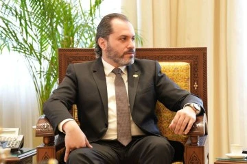 وزير السياحة مازن صالحاني الاتفاق مع قسد يدعم الاستقرار 