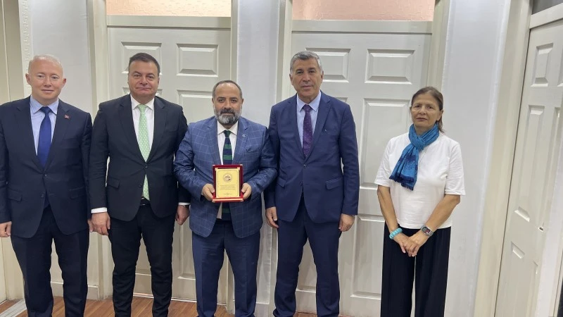 جمعية غازي عنتابيين في أنقرة تزور الرئيس Arif Kurt