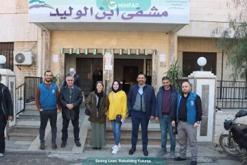 وفدا من منظمة وحدة الإنقاذ يزور مشفى ابن الوليد بحمص 
