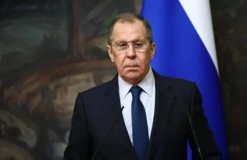 لافروف: دمشق مهتمة بالحفاظ على الوجود الروسي في سوريا