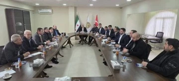 رئيس غرفة صناعة حلب يستقبل وفدا رجال الأعمال الاتراك ولاية عنتاب