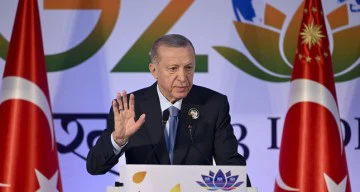 أردوغان يهدي قادة مجموعة العشرين كتابا حول مشروع صفر نفايات التركي