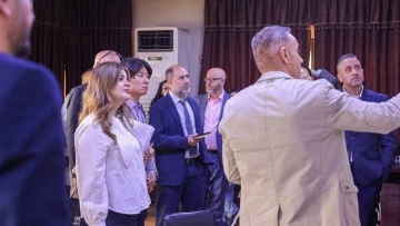 وزارة الطوارئ والكوارث تعقد اجتماعا مع وفد المعهد البريطاني للتنمية الخارجية 