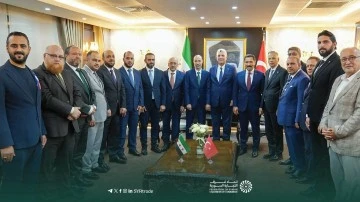 تدشين ساحات الشحن الجديدة بين منفذي باب الهوى وجيلفاكوز 