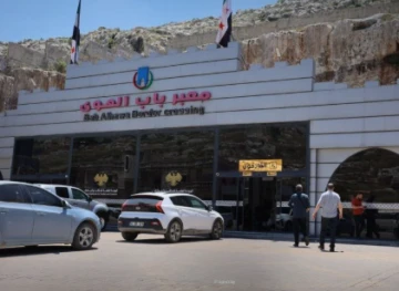 إعفاء سيارات السوريين المقيمين في تركيا من رسم سمة الدخول مرة شهرياً