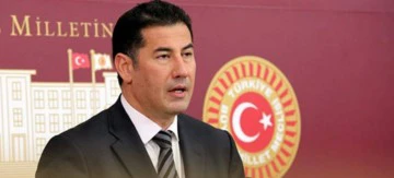 مرشح رئاسي تركي يتوعد بإعادة اللاجئين السوريين خلال عام واحد
