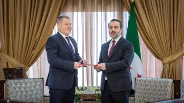 وزير الخارجية والمغتربين يستقبل سفير جمهورية التشيك بدمشق 