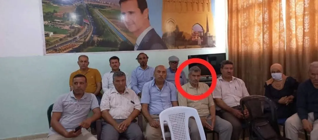 معلمو الرقة وتل أبيض يطالبون بإقالة مدير التربية: تعاون مع النظام وممارسات تخالف مبادئ الثورة