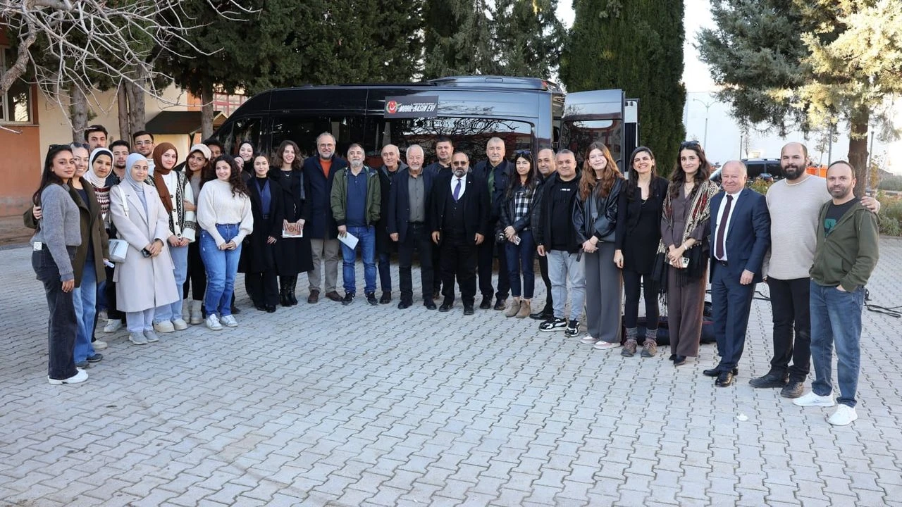 زار البيت الصحفي المتنقّل التابع لجمعية الصحفيين جامعة غازي عنتاب