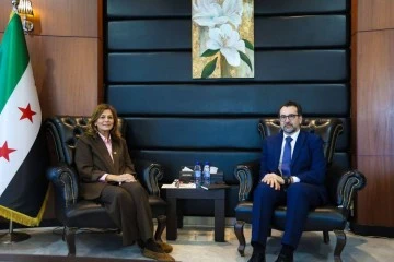 وزيرة الشؤون الاجتماعية والعمل تلتقي مبعوث منظمة العمل الدولية 