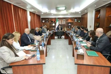 وزارة الزراعة تبحث مع الفاو برنامجا وطنيا لإدارة الجفاف وتعزيز الصمود المناخي 