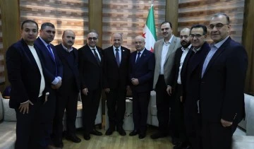 لقاء موسع بين وزارة النقل ووفد غرف التجارة والصناعة  بدمشق