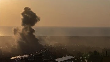 غارات جوية وقصف مدفعي إسرائيلي على لبنان