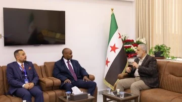 نائب محافظ حلب يبحث مع بعثة المنظمة الدولية للهجرة دعم عودة المهجرين 