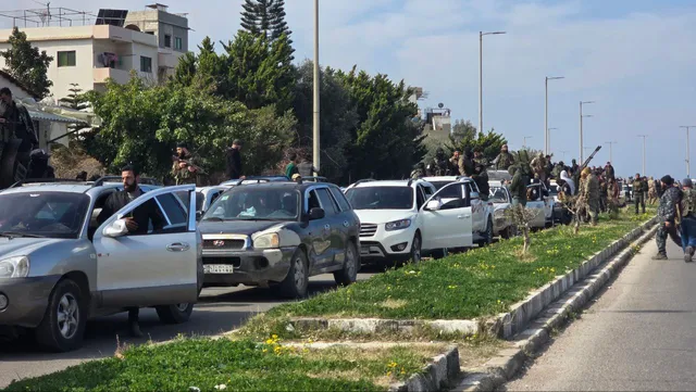 بيان منسوب لـ &quot;سليمان غانم&quot; شيخ الطائفة العلوية: نحن ضد الفتنة والانفصال