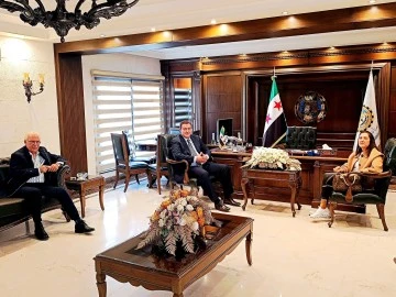 غرفة صناعة حلب تستقبل رئيسة غرفة التجارةالتركية السيدة صديقة شير 