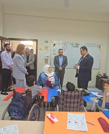وزيرا التربية والشؤون الاجتماعية والعمل بجولة تفقدية لسير الامتحانات 