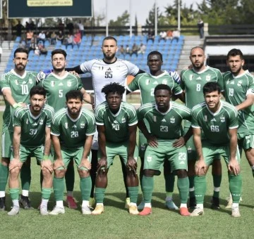 فريق رجال نادي الحرية لكرة القدم يصل مدينة اللاذقية 