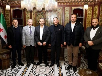 رئيس غرفة صناعة دمشق وريفها يلتقي وفدا من غرفة صناعة اورفا 