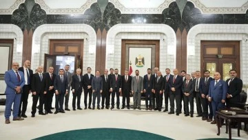 وفد رفيع من مجلس الأعمال التركي–العراقي يزور بغداد لتعزيز التعاون الاقتصادي بين البلدين