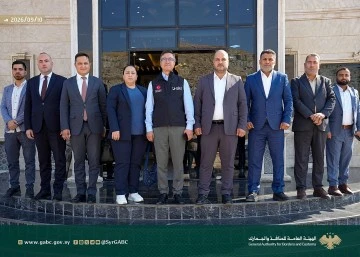 وفد من اداره الهجرة التركية يزور منفذي باب الهوى والسلامة 