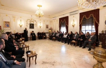 قداسة البطريرك يستقبل وفدهيئة مار افرام السرياني 