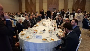 محافظ حلب يلتقي رجال الأعمال السوريين في غازي عنتاب لبحث دعم حملة "حلب ستّ الكل"