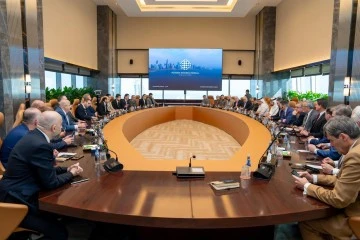 زيارة تنموية استثمارية من الرياض الى الدمام ختامها بالدوحة 