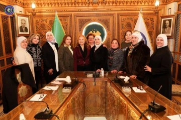 لجنة سيدات الأعمال الصناعيات تعقد اجتماعا تزامنا مع يوم المرأة العالمي