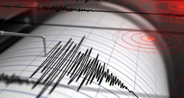 زلزال بقوة 5.5 درجة يضرب ولاية أضنة بجنوب تركيا