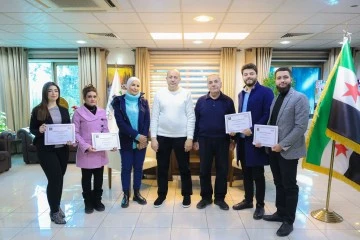 وزير الرياضة والشباب يستقبل البعثة الوطنية العائدة من عمان 