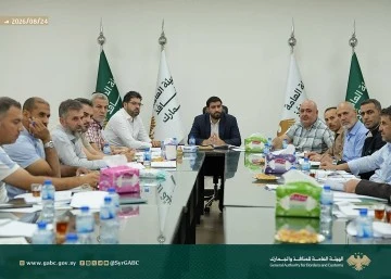 مدير إدارة الجمارك يعقد اجتماعا موسعا مع امناء الجمارك في سورية 