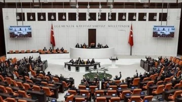 لجنة التعليم في البرلمان التركي تقرّ مقترح قانون لإعادة الطلاب المنقطعين إلى الجامعات