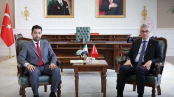 وزيرا الصحة السوري والتركي يوقعان مذكرات تفاهم لتعزيز التعاون الصحي في دمشق