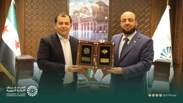 رئيس غرف التجارة يستقبل دوران وهابوف وسفير اوزبكستان 