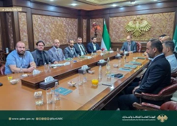 رئيس الهيئة العامة للمنافذ والجمارك يعقد اجتماعا ه إدارة الجمارك العامة