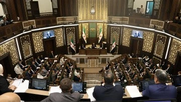 مجلس الشعب يناقش مشروع النظام الداخلي في الدورة الاستثنائية الاولى 