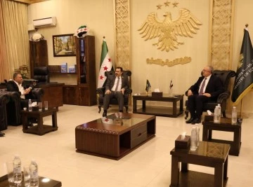 لقاء علمي بين وزير التربية والتعليم ورئيس جامعة دمشق 