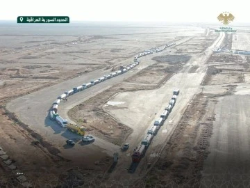 سورية تعيد تفعيل ممرات الطاقة الإقليمية مع بدء عبور صهاريج الفيول العراقي أراضيها 