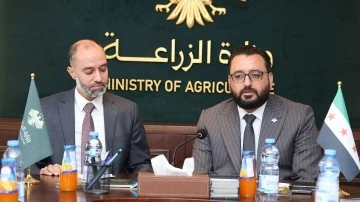 وزير الزراعة يلتقي رئيس الهيئة العامة للمنافذ والجمارك 