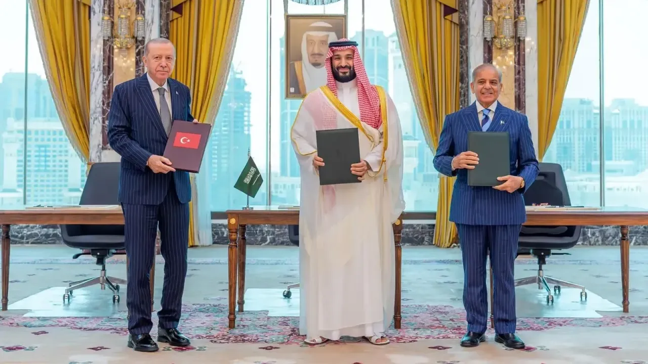 الرئيس أردوغان: العلاقات مع السعودية استراتيجية.. و"اتفاقية مكة" لا تستهدف أي دولة