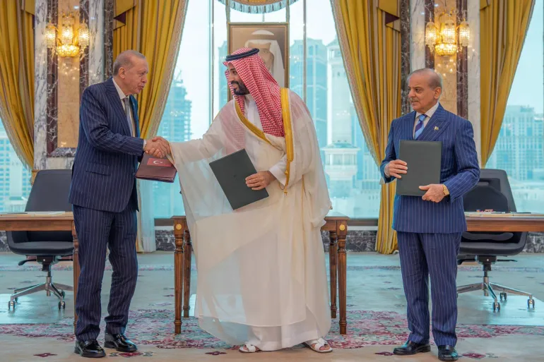 تركيا تستعد لتعزيز وجودها العسكري في السعودية لمواجهة هجمات الحوثيين